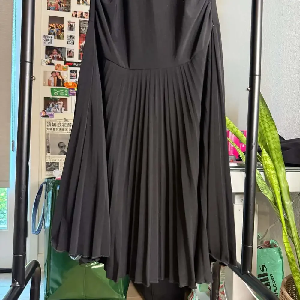 Vintage Black Halter Dress Pleated Maxi V-Neck S